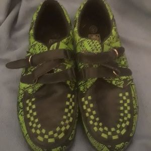 Green TUK CREEPERS HOLLYWOOD HORROR MOVIE